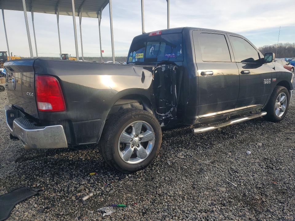 Photo 3 from auction – 2018 RAM 1500 with VIN 1C6RR7TT1JS133679