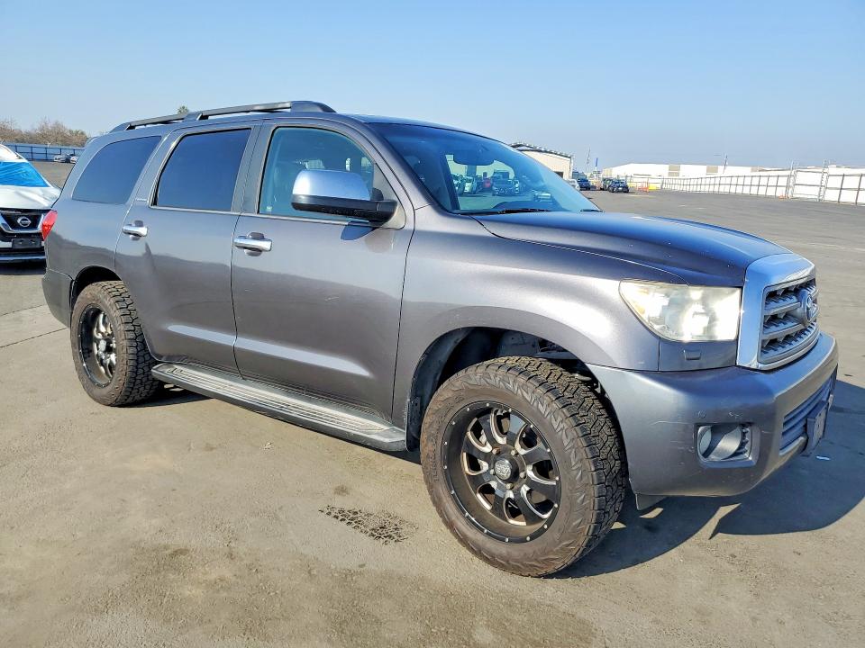 Photo 4 from auction – 2012 TOYOTA SEQUOIA LI with VIN 5TDKY5G10CS040741