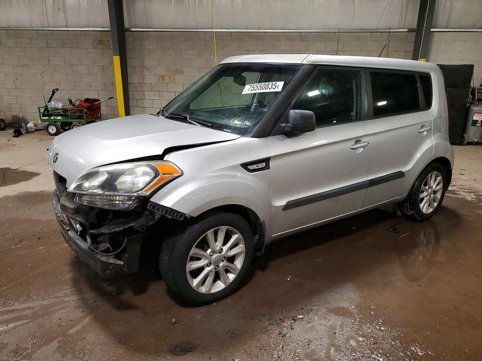 Zdjęcie 1 z aukcji – 2013 KIA SOUL z VIN KNDJT2A58D7548617