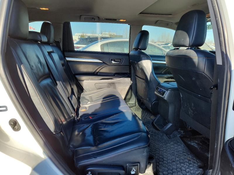 Photo 11 from auction – 2019 TOYOTA HIGHLANDER with VIN 5TDJZRFH2KS583165