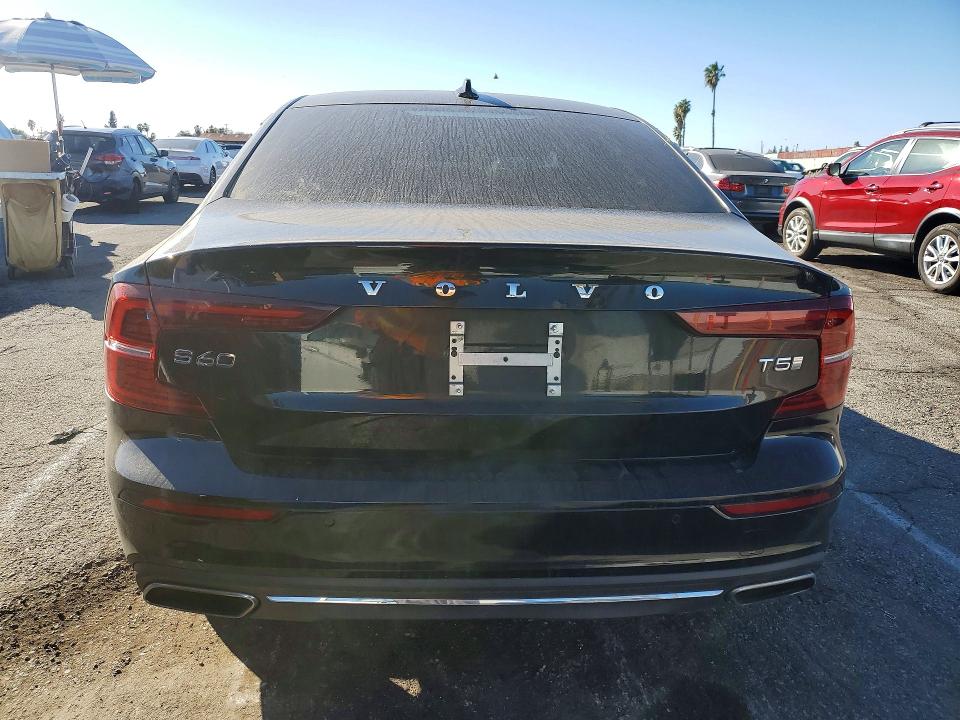 Photo 6 from auction – 2020 VOLVO S60 T5 INS with VIN 7JR102FL4LG064654