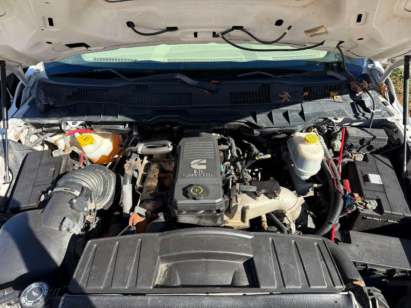 Photo 7 from auction – 2011 DODGE RAM 5500 with VIN 3D6WU7CL7BG595757