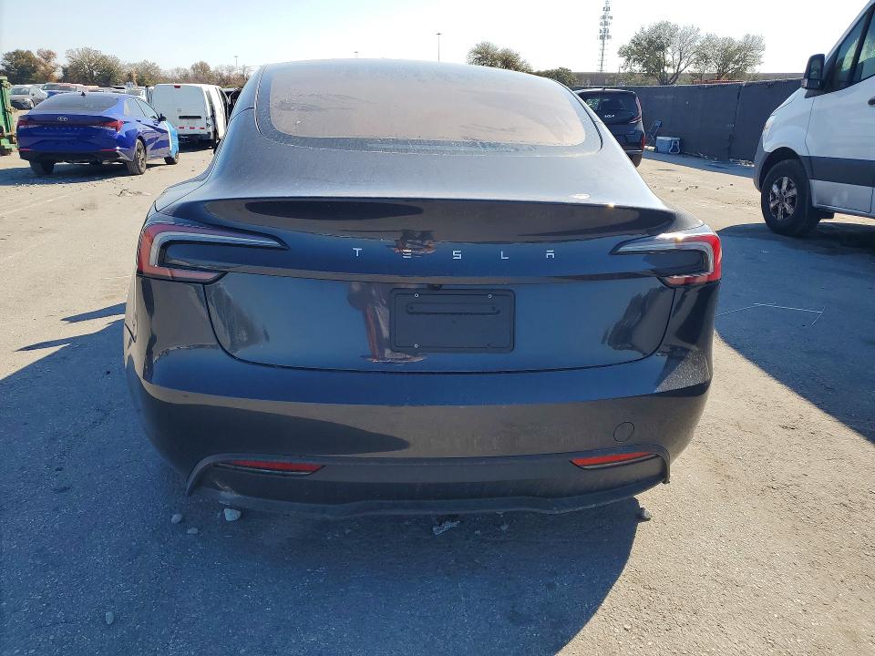 Photo 6 from auction – 2025 TESLA MODEL 3 with VIN 5YJ3E1EA2SF058766