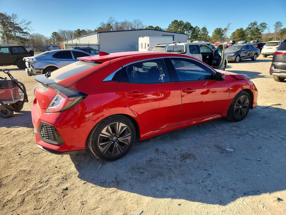 Photo 3 from auction – 2017 HONDA CIVIC EX with VIN SHHFK7H5XHU217743