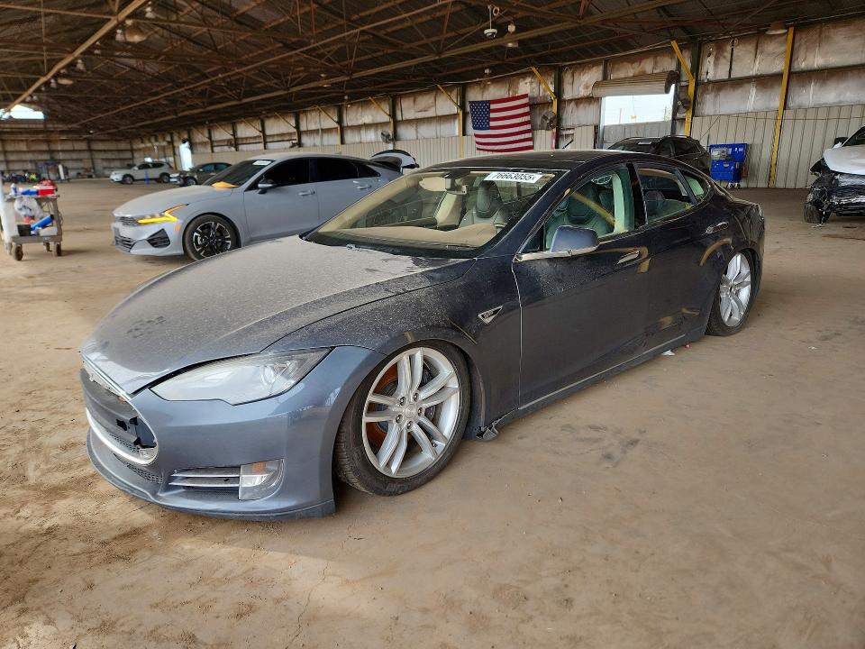 TESLA MODEL S 2013 with VIN 5YJSA1AG7DFP13525 - Photo from auction