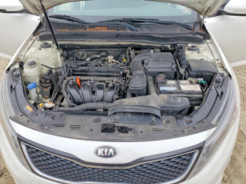Photo 11 from auction – 2015 KIA OPTIMA with VIN KNAGM4A78F5662195