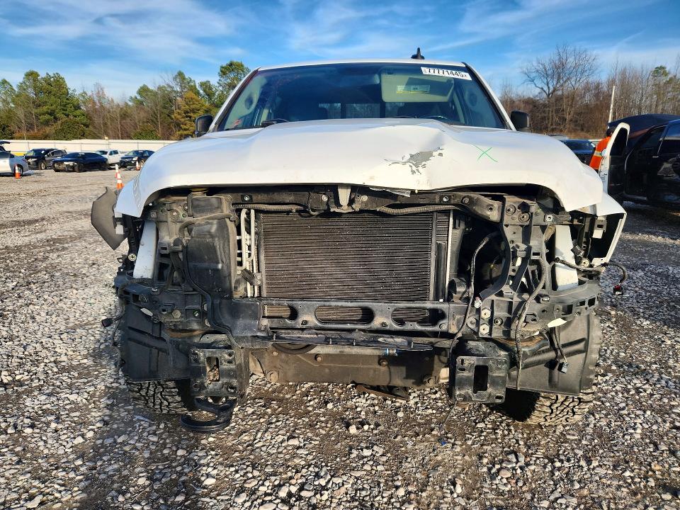 Photo 5 from auction – 2015 RAM 1500 SLT with VIN 3C6RR7LT9FG656950