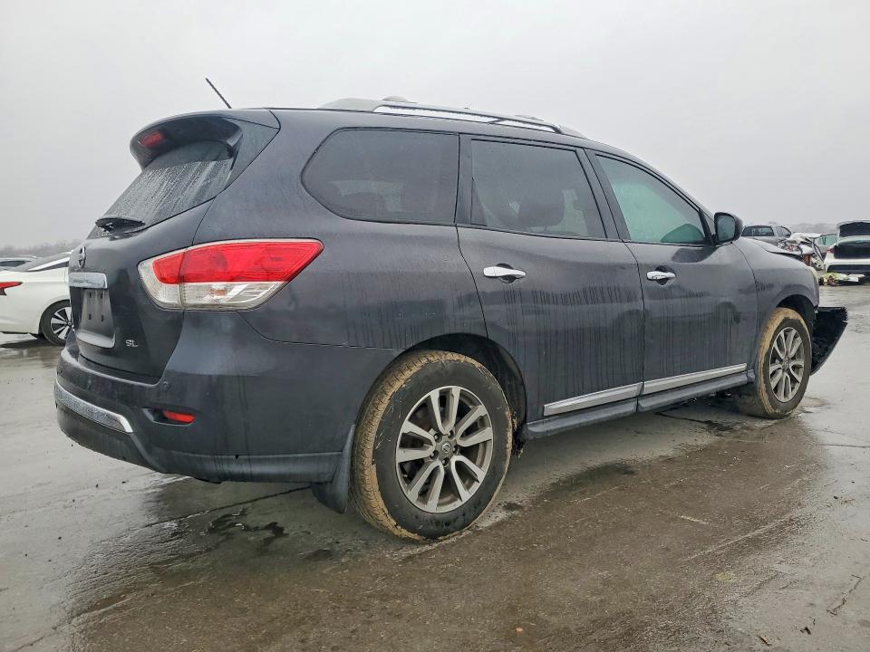 Photo 3 from auction – 2014 NISSAN PATHFINDER with VIN 5N1AR2MN2EC680609