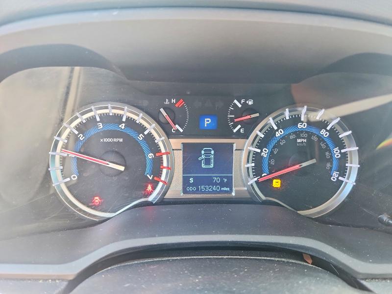 Photo 9 from auction – 2017 TOYOTA 4RUNNER SR with VIN JTEZU5JR2H5155195