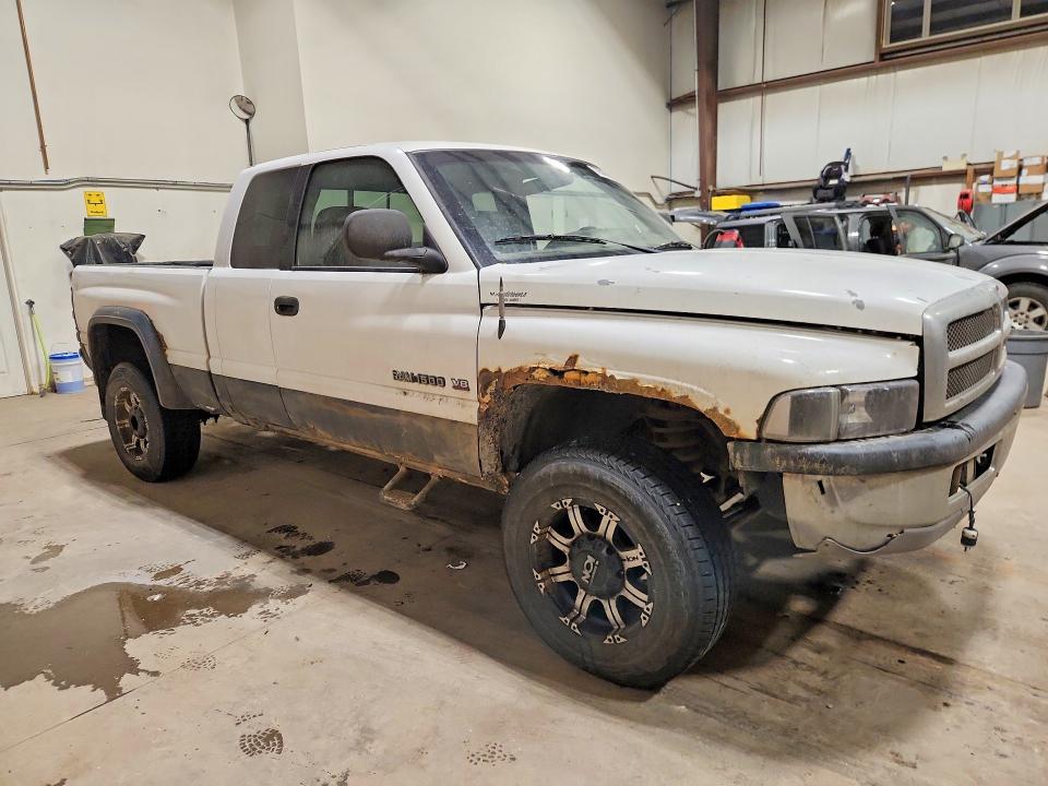 Фото 4 с аукциона – 2001 DODGE RAM 1500 с VIN 1B7HF13Y71J272291