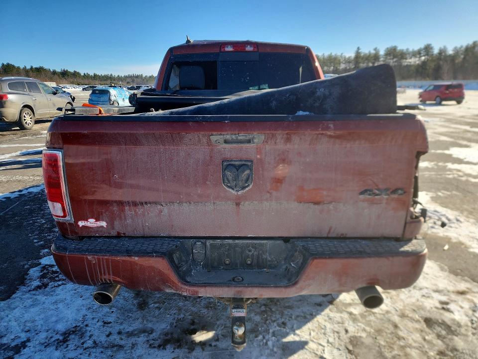 Photo 6 from auction – 2017 RAM 1500 with VIN 1C6RR7MT4HS697223