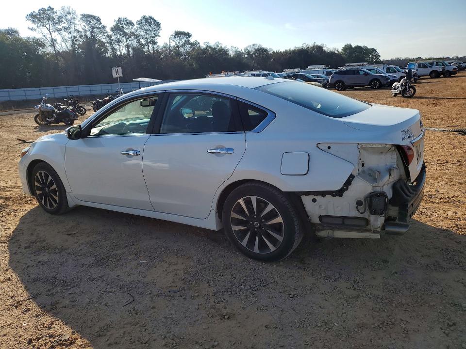 Photo 2 from auction – 2018 NISSAN ALTIMA 2.5 with VIN 1N4AL3AP1JC168809