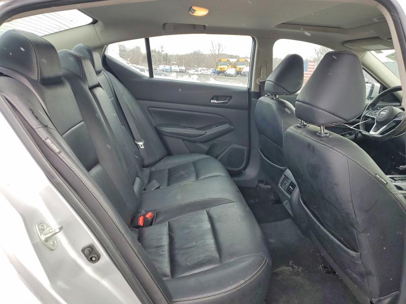 Photo 10 from auction – 2019 NISSAN ALTIMA with VIN 1N4BL4EV8KC235670