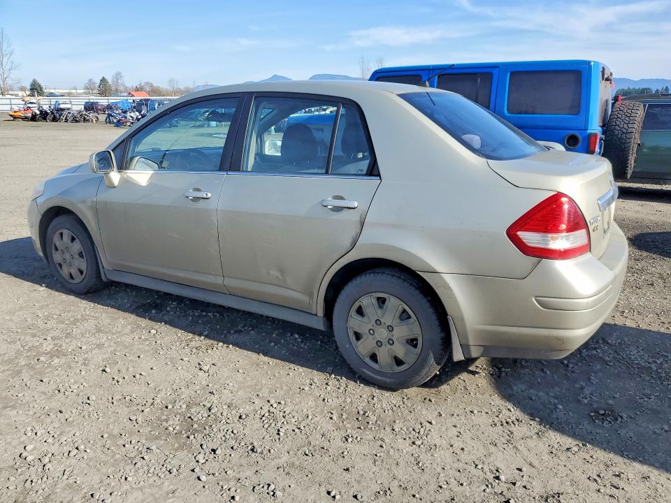 Foto 2 de la subasta – 2008 NISSAN VERSA S con VIN 3N1BC11E78L414636