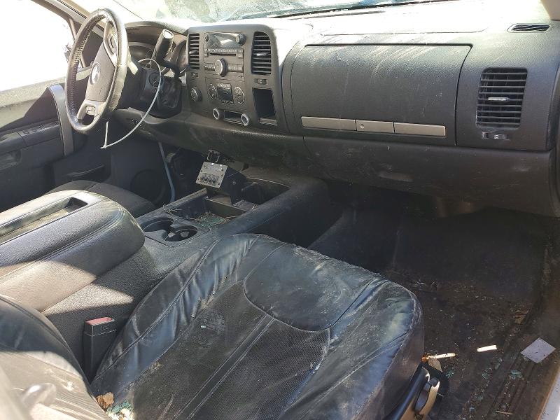 Photo 8 from auction – 2010 CHEVROLET SILVERADO with VIN 1GB5K0BK8AZ219157