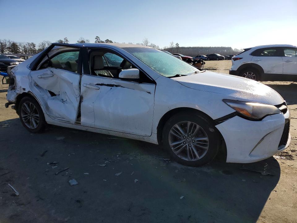 Photo 4 from auction – 2017 TOYOTA CAMRY with VIN 4T1BF1FK4HU698098
