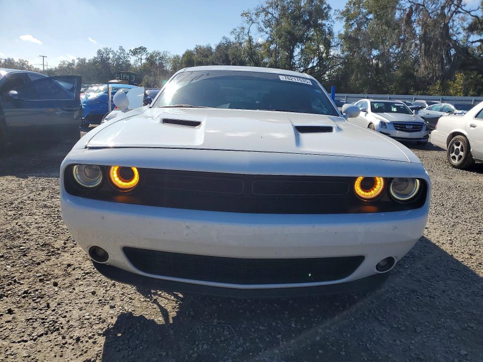 Photo 5 from auction – 2021 DODGE CHALLENGER with VIN 2C3CDZAG4MH676197