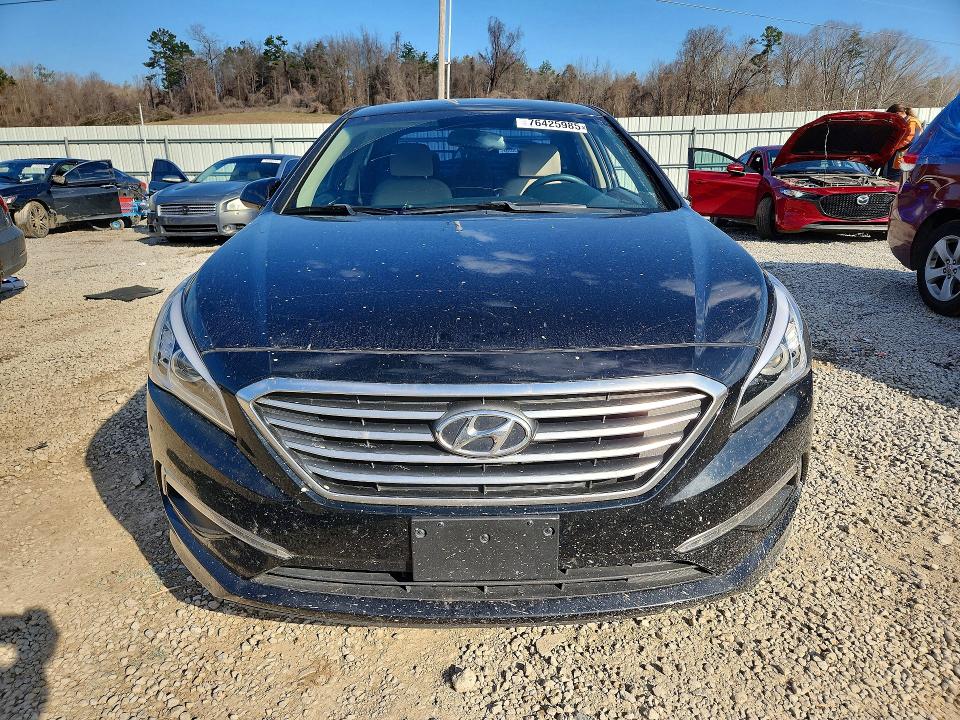 Photo 5 from auction – 2015 HYUNDAI SONATA SE with VIN 5NPE24AF5FH255703