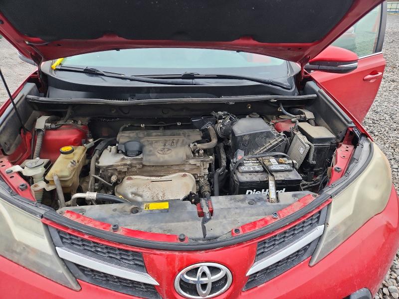 Photo 11 from auction – 2013 TOYOTA RAV4 XLE with VIN 2T3RFREVXDW071626