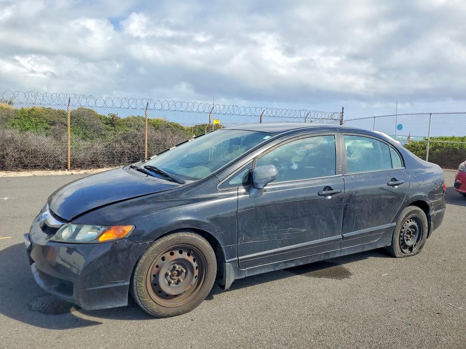 صورة رقم 1 من المزاد - 2010 HONDA CIVIC LX مع VIN 19XFA1F59AE015749