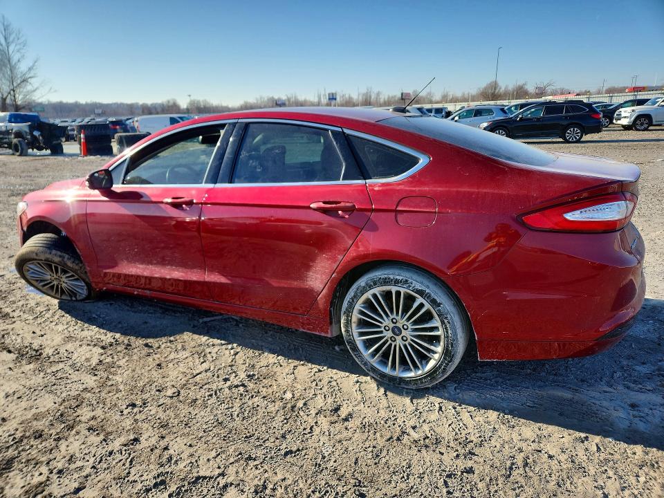 Photo 2 from auction – 2015 FORD FUSION with VIN 3FA6P0HD4FR302063