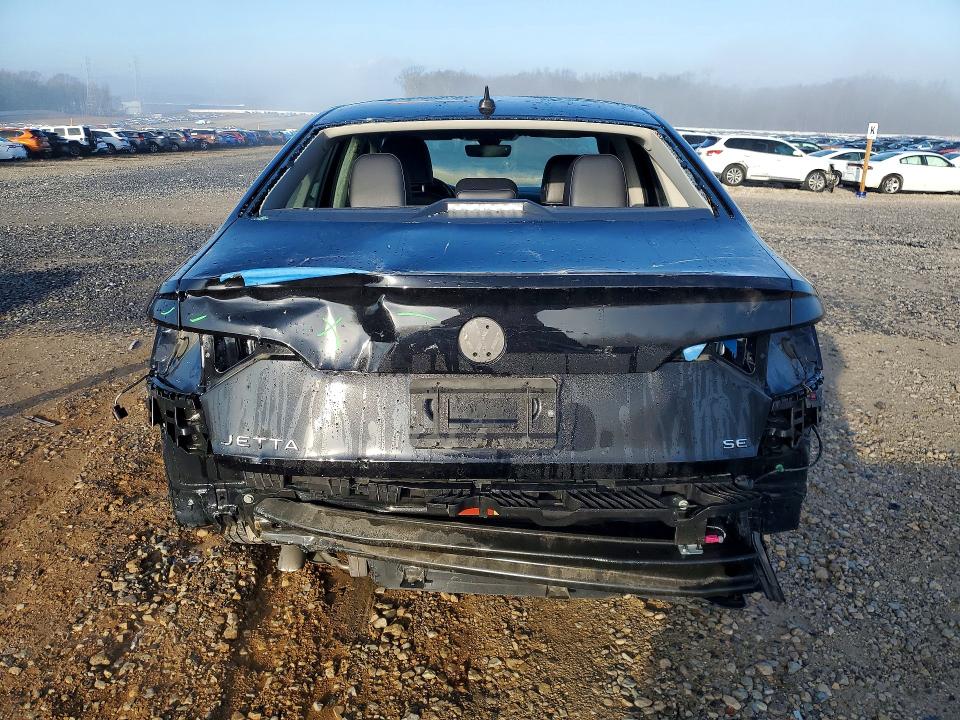 Photo 6 from auction – 2023 VOLKSWAGEN JETTA with VIN 3VW7M7BU1PM038756