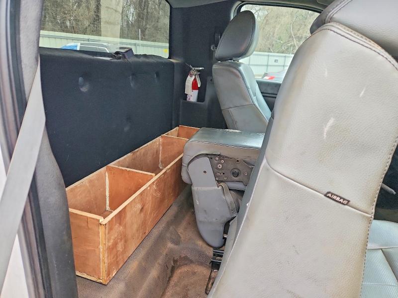 Photo 10 from auction – 2011 FORD F150 with VIN 1FTMF1CF8BKD82338