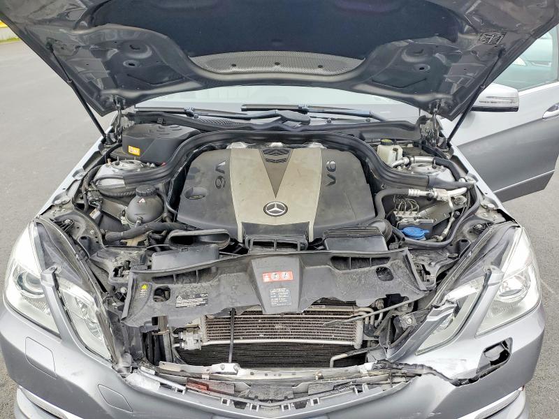 Photo 11 from auction – 2013 MERCEDES-BENZ E 350 BLUE with VIN WDDHF2EB2DA720686
