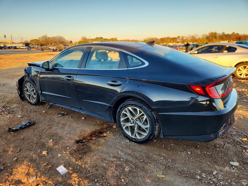 Photo 2 from auction – 2020 HYUNDAI SONATA SEL with VIN 5NPEF4JA7LH051599