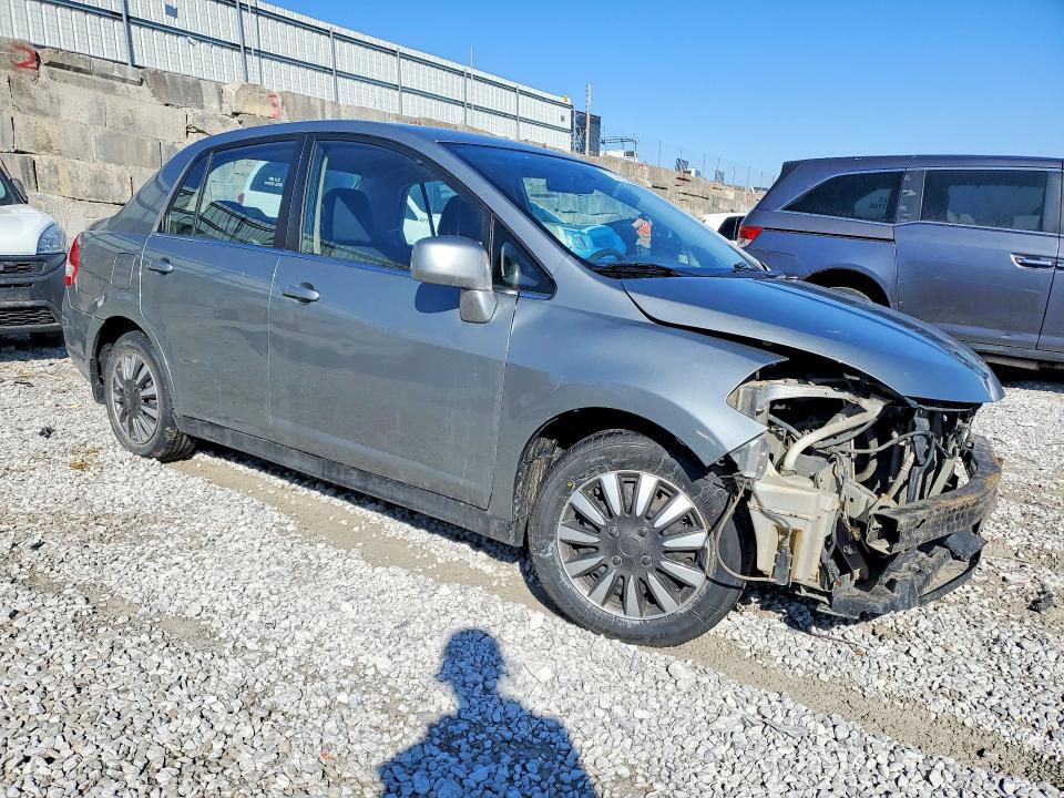 Photo 4 from auction – 2008 NISSAN VERSA with VIN 3N1BC11E88L402236