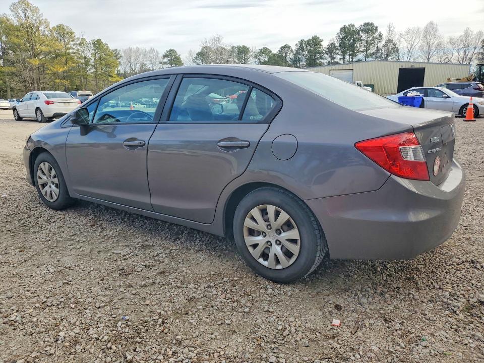 Photo 2 from auction – 2012 HONDA CIVIC with VIN 19XFB2F51CE373837