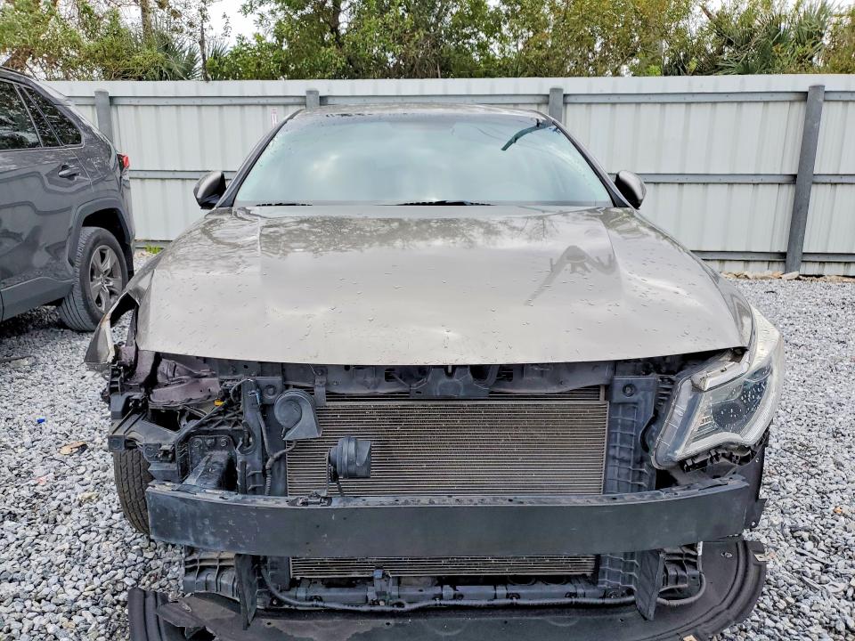 Photo 5 from auction – 2017 KIA OPTIMA with VIN 5XXGT4L39HG129013