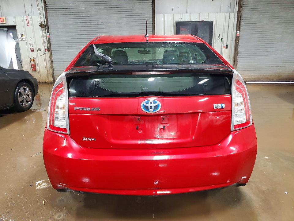 Photo 6 from auction – 2012 TOYOTA PRIUS with VIN JTDKN3DU1C1566806