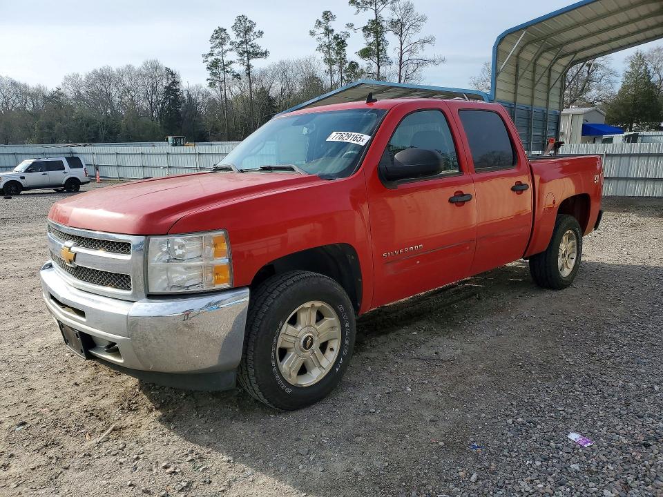 CHEVROLET SILVERADO 2012 with VIN 3GCPKSE7XCG237296 - Photo from auction