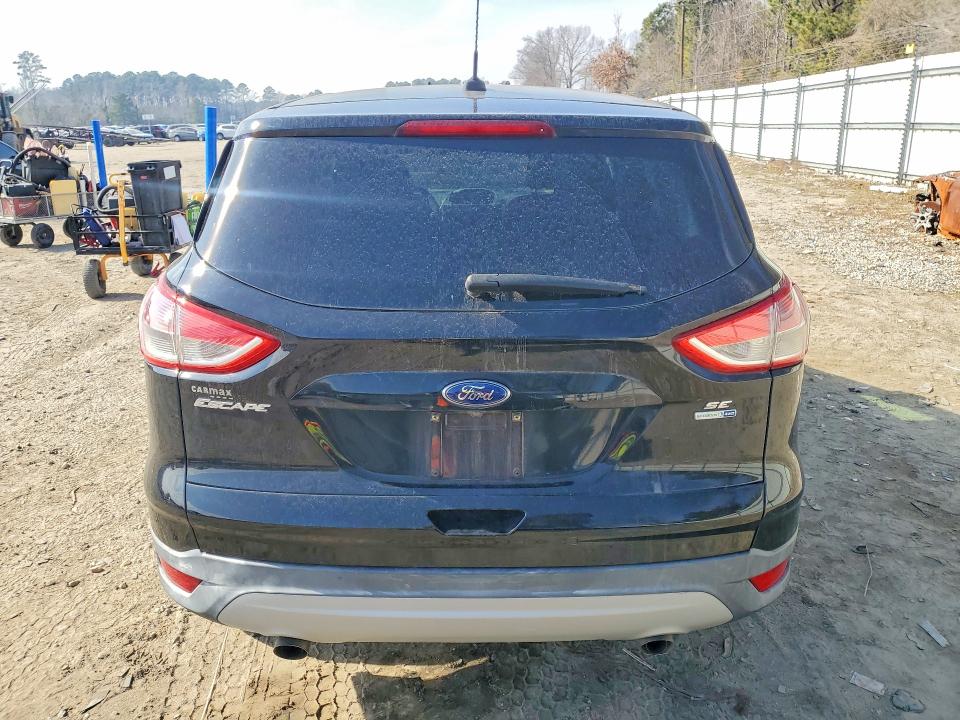 Photo 6 from auction – 2016 FORD ESCAPE SE with VIN 1FMCU9GX6GUB64974