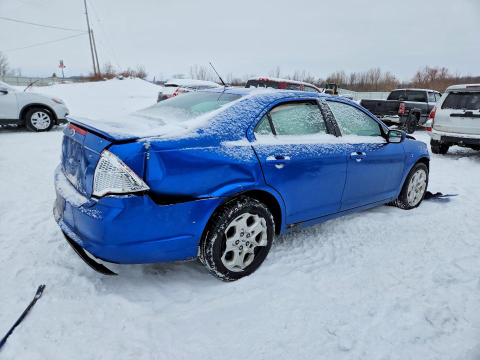Photo 3 from auction – 2011 FORD FUSION with VIN 3FAHP0HA7BR309453
