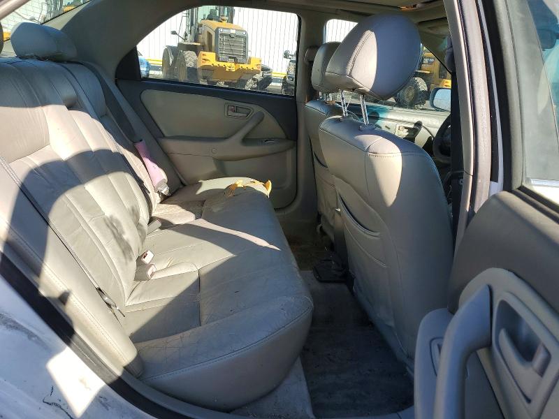 Photo 10 from auction – 1999 TOYOTA CAMRY LE with VIN JT2BF22K0X0185736