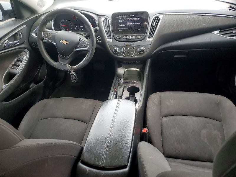 Photo 8 from auction – 2021 CHEVROLET MALIBU with VIN 1G1ZD5ST4MF076039