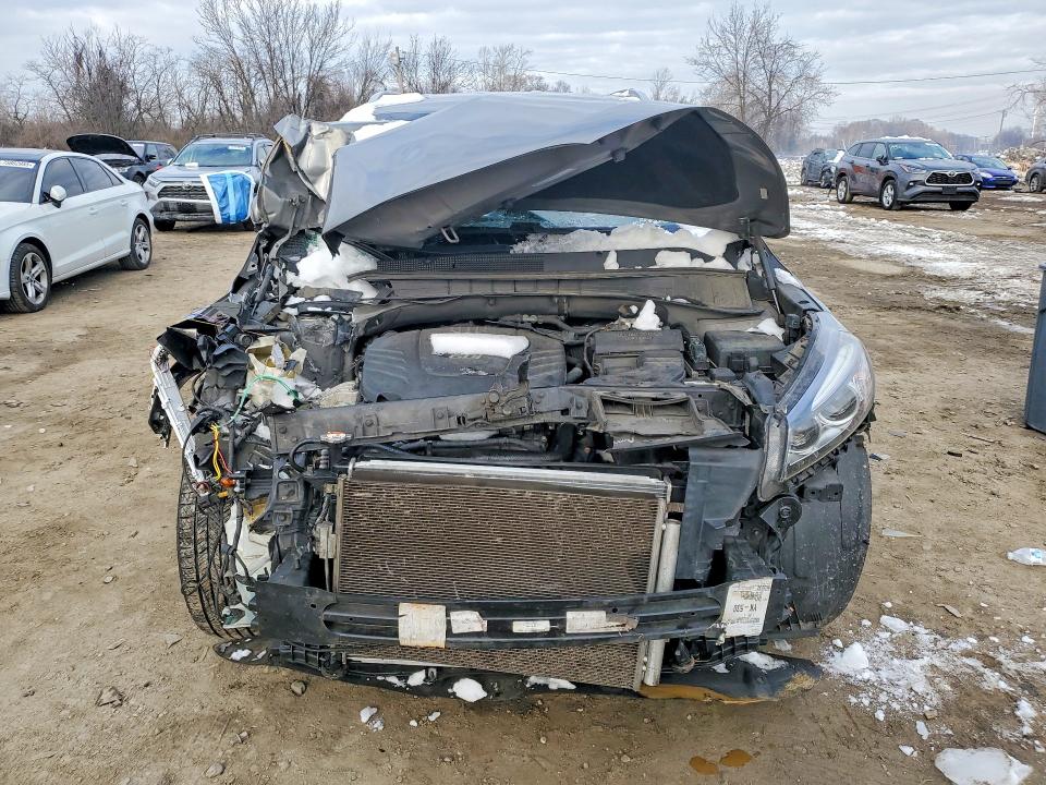 Photo 5 from auction – 2017 KIA SORENTO EX with VIN 5XYPHDA53HG276400
