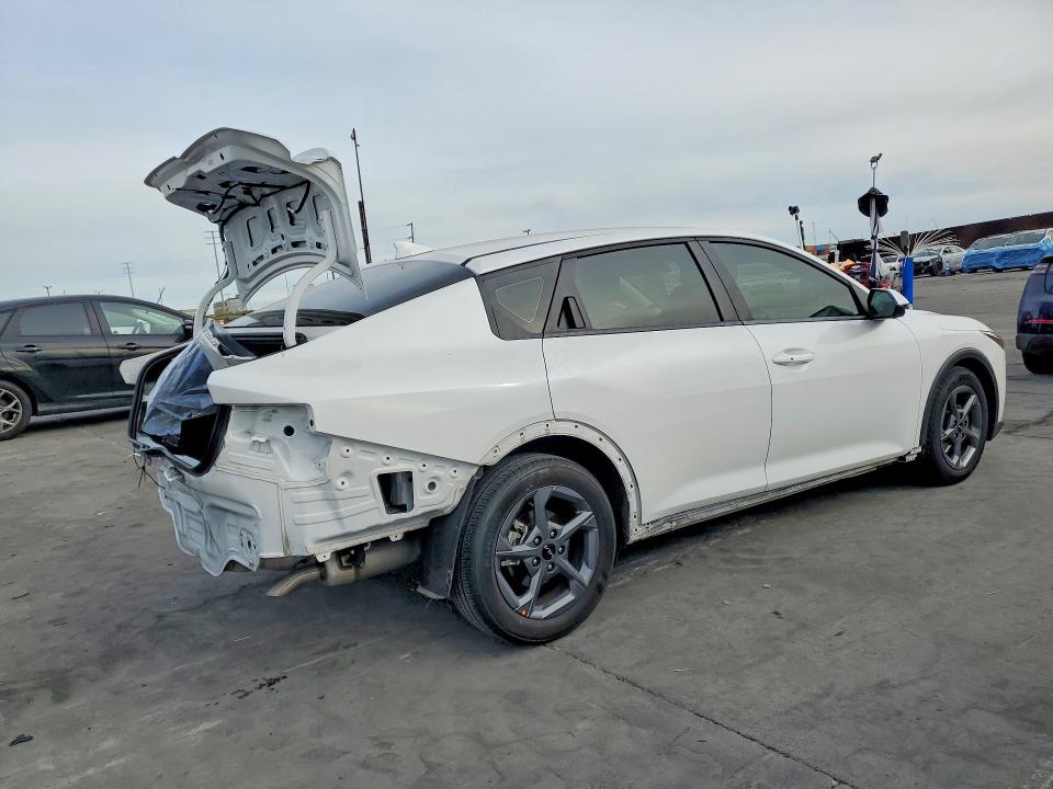 Photo 3 from auction – 2025 KIA K4 with VIN 3KPFT4DE5SE120725