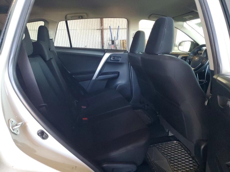 Photo 11 from auction – 2016 TOYOTA RAV4 with VIN JTMZFREV0GJ095629