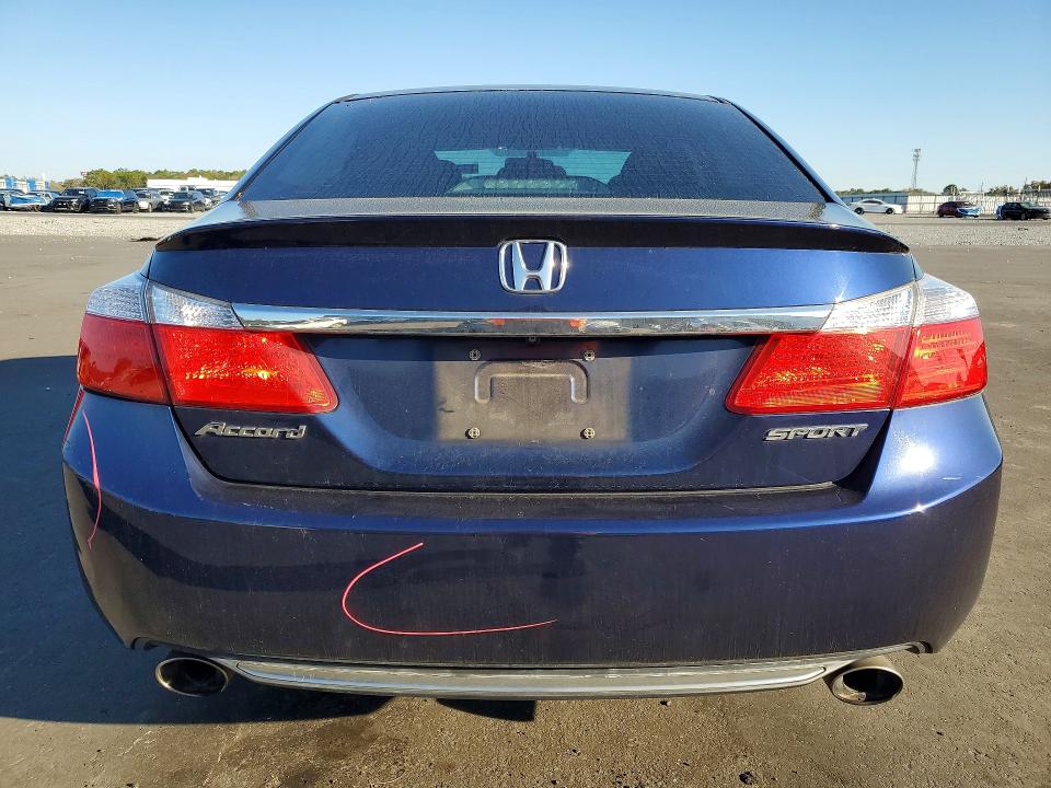 Photo 6 from auction – 2015 HONDA ACCORD SPO with VIN 1HGCR2F57FA161564