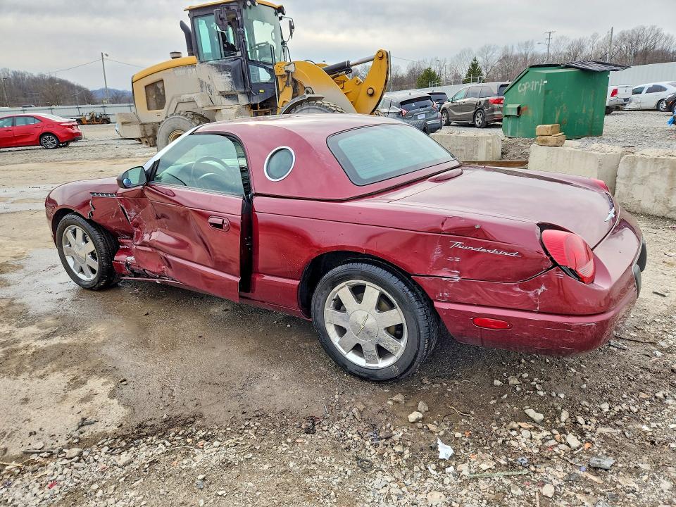 Photo 2 from auction – 2004 FORD THUNDERBIRD with VIN 1FAHP60A24Y101273