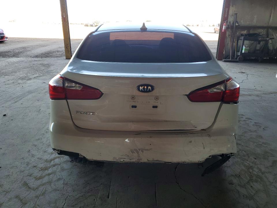 Photo 6 from auction – 2016 KIA FORTE with VIN KNAFK4A67G5613533