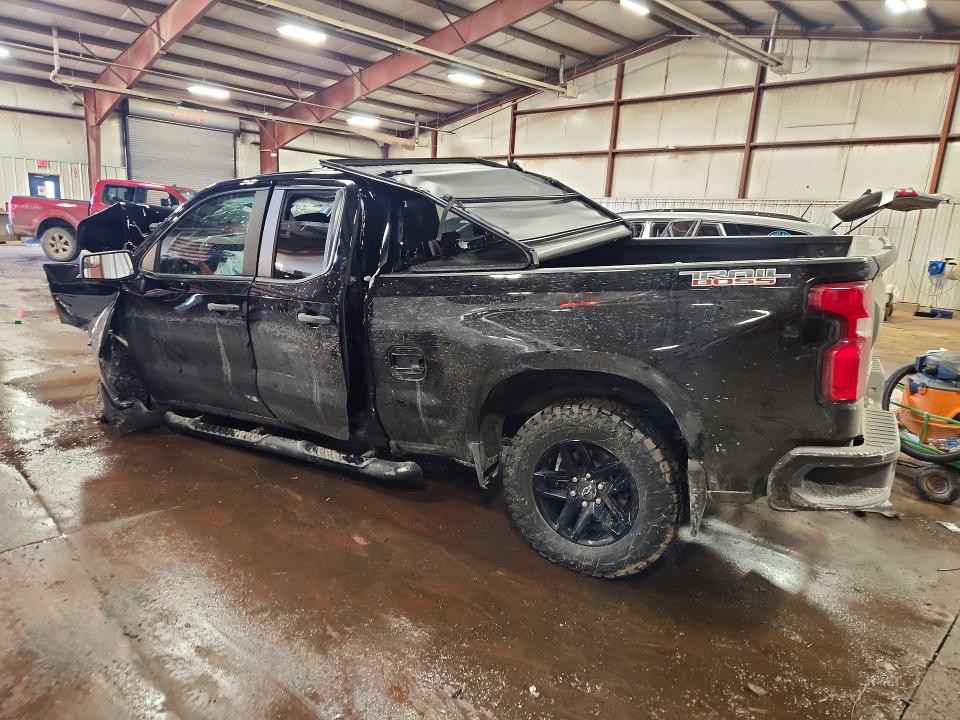Photo 2 from auction – 2019 CHEVROLET SILVERADO with VIN 1GCRYCEF1KZ250893