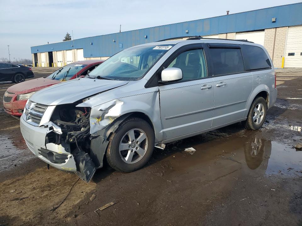 DODGE GRAND CARAVAN 2010 with VIN 2D4RN5DX6AR127486 - Photo from auction