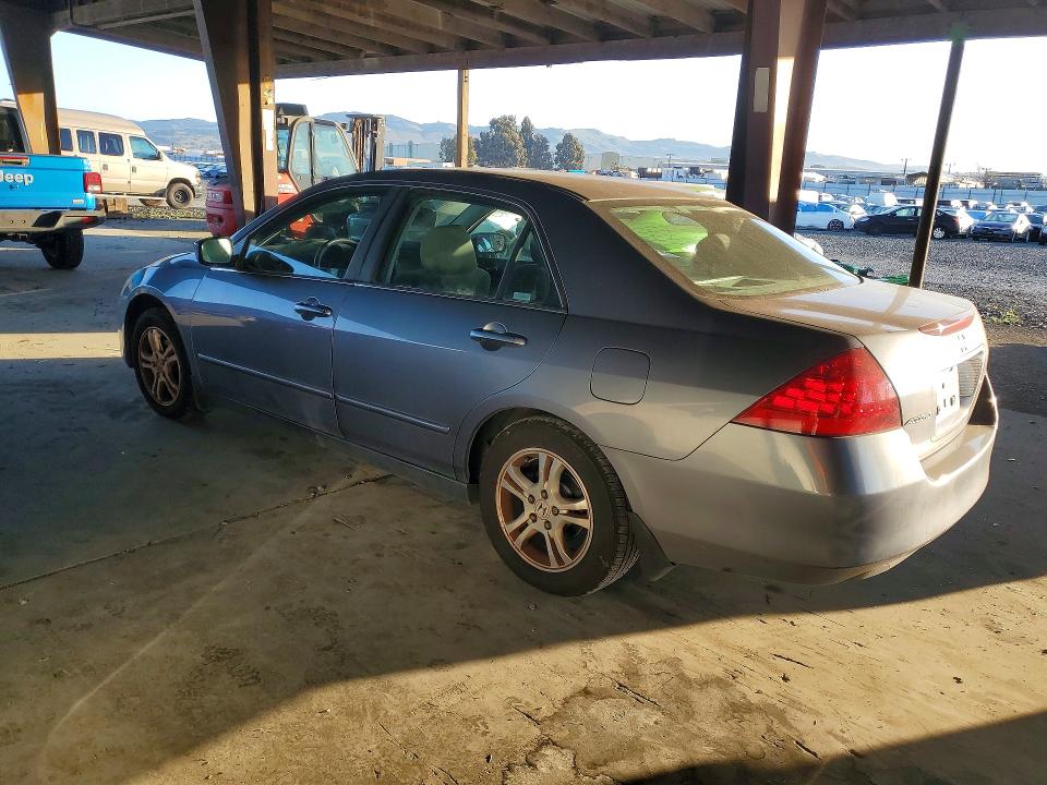 Photo 2 from auction – 2007 HONDA ACCORD with VIN 1HGCM56707A128022
