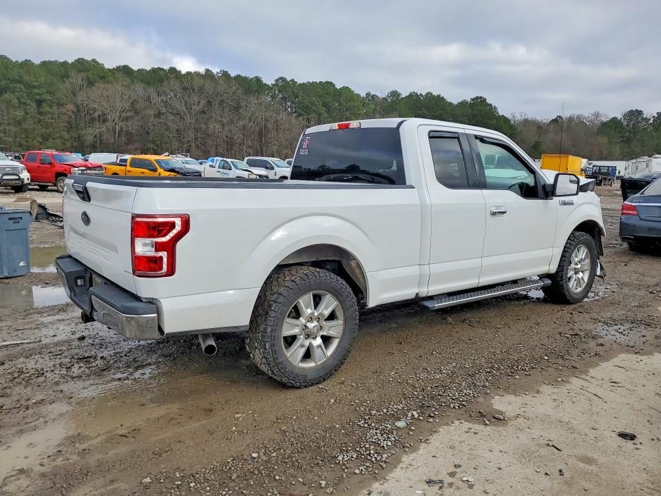 Photo 3 from auction – 2018 FORD F150 with VIN 1FTEX1CB0JFE38116