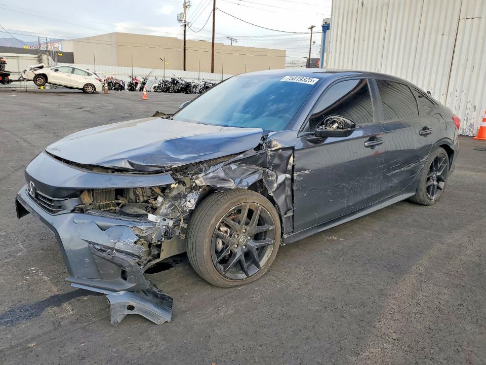 HONDA CIVIC 2024 with VIN 2HGFE2F52RH569047 - Photo from auction