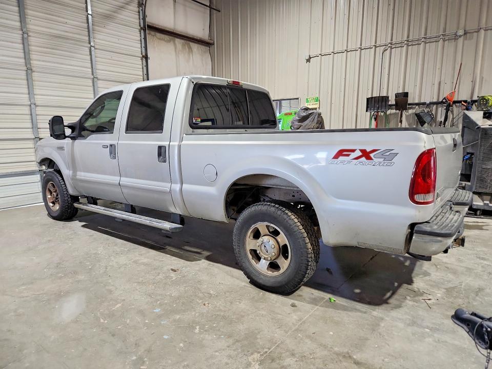 Zdjęcie 2 z aukcji – 2005 FORD F250 z VIN 1FTSW21P15EA82829
